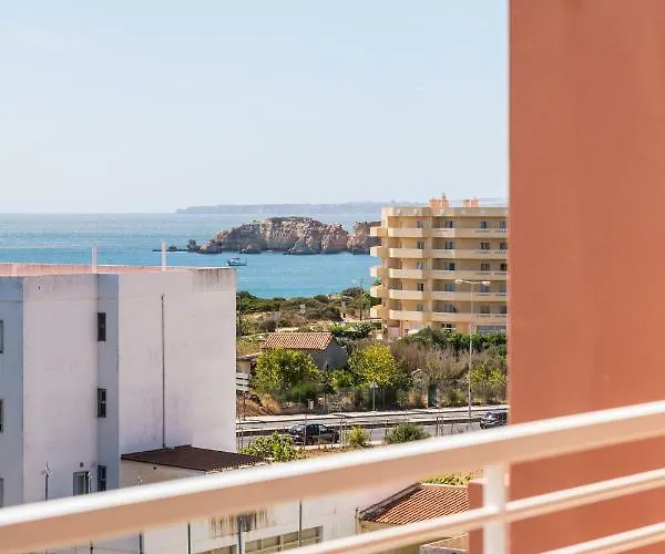 Litoral Mar Terrace 아파트